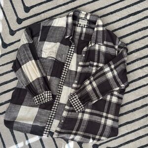 American Eagle Outfitters Plaid Flannel Shirt